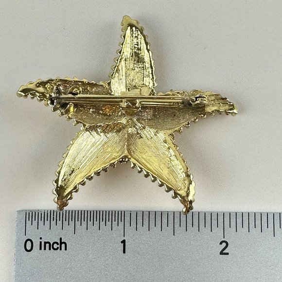 Gold Tone Starfish Brooch - Picture 2 of 2